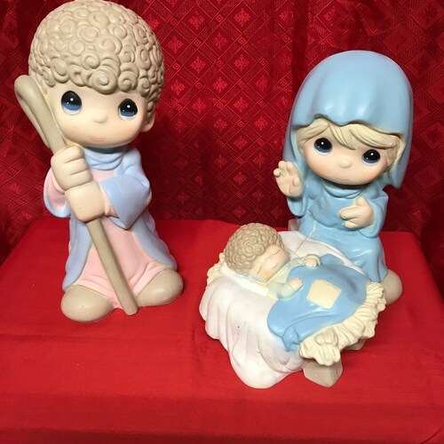 Precious Moments shops Nativity