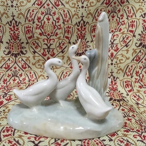 Lladro Three Darling Ducklings Figurine