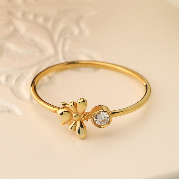 Delicate Unique Honey Bee Ring, Bezel Set Diamond Bumble Bee Ring, Insect Ring Gift for Bee Lover, 10k 14 18k Gold Stacking Ring