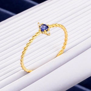 Dainty Sapphire Ring, Gold Diamond Twist Rope Ring, Unique Birthstone Stackable Ring, Minimalist Anniversary Ring Gemstone Jewelry