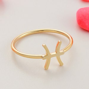 14k 18k 10k Solid Gold Pisces Zodiac Sign Ring, Minimalist Astrology Stacking Ring, Valentines Day Gift for Girlfriend, Horoscope Jewelry image 1