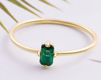Natural Green Emerald Baguette Solitaire Ring, May Birthstone Ring, Emerald Gemstone Jewelry, 14k 18k 10k Gold Ring
