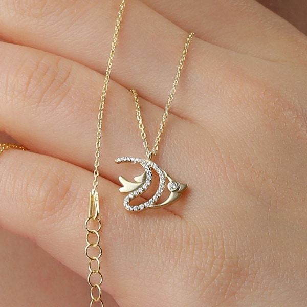 14k 18k 10k Solid Gold Diamond Fish Necklace Pendant, Gold Diamond Fish Charm Necklace, Sealife Animal Necklace for Women Jewelry Gift Idea