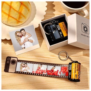 Custom Photo&Text Camera Film Roll Keychain, Peronalized Song Title and Singer keychain Photo Roll, Birthday/Valentine's Day/Christmas Gift