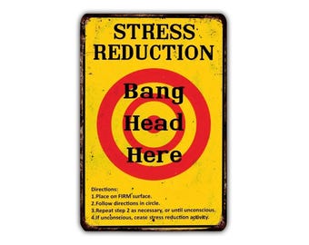 Stress Reduction Bang Head Here – Funny Vintage Metal Sign, Rustic Industrial Wall Decor for Man Cave, Garage, Office