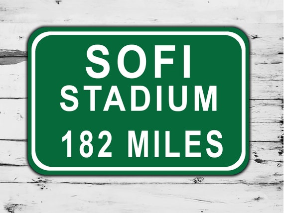 Cartello personalizzato dello stadio Sofi Los Angeles Chargers Rams  Distanza Miglia Football Road Home Regalo personalizzato Stampa in metallo  -  Italia