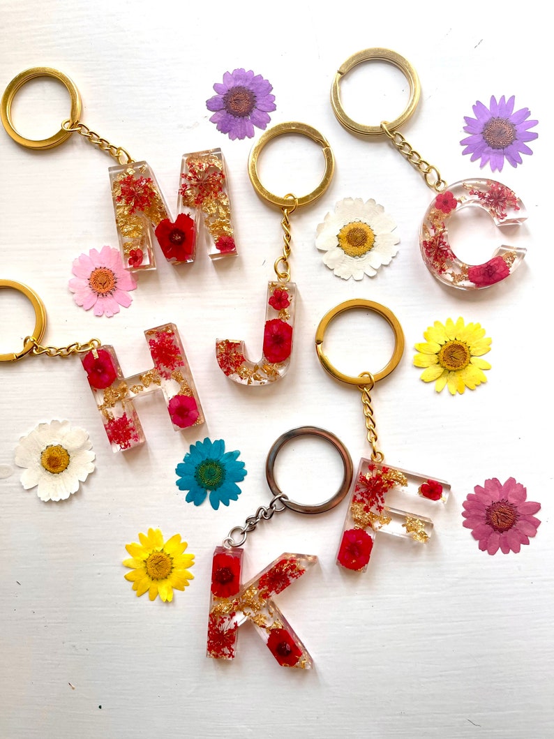 Custom Resin Flower Keyrings Custom Personalised Keyrings Gifts for Her Handmade Gifts Christmas Gift Spring Easter Gift Red