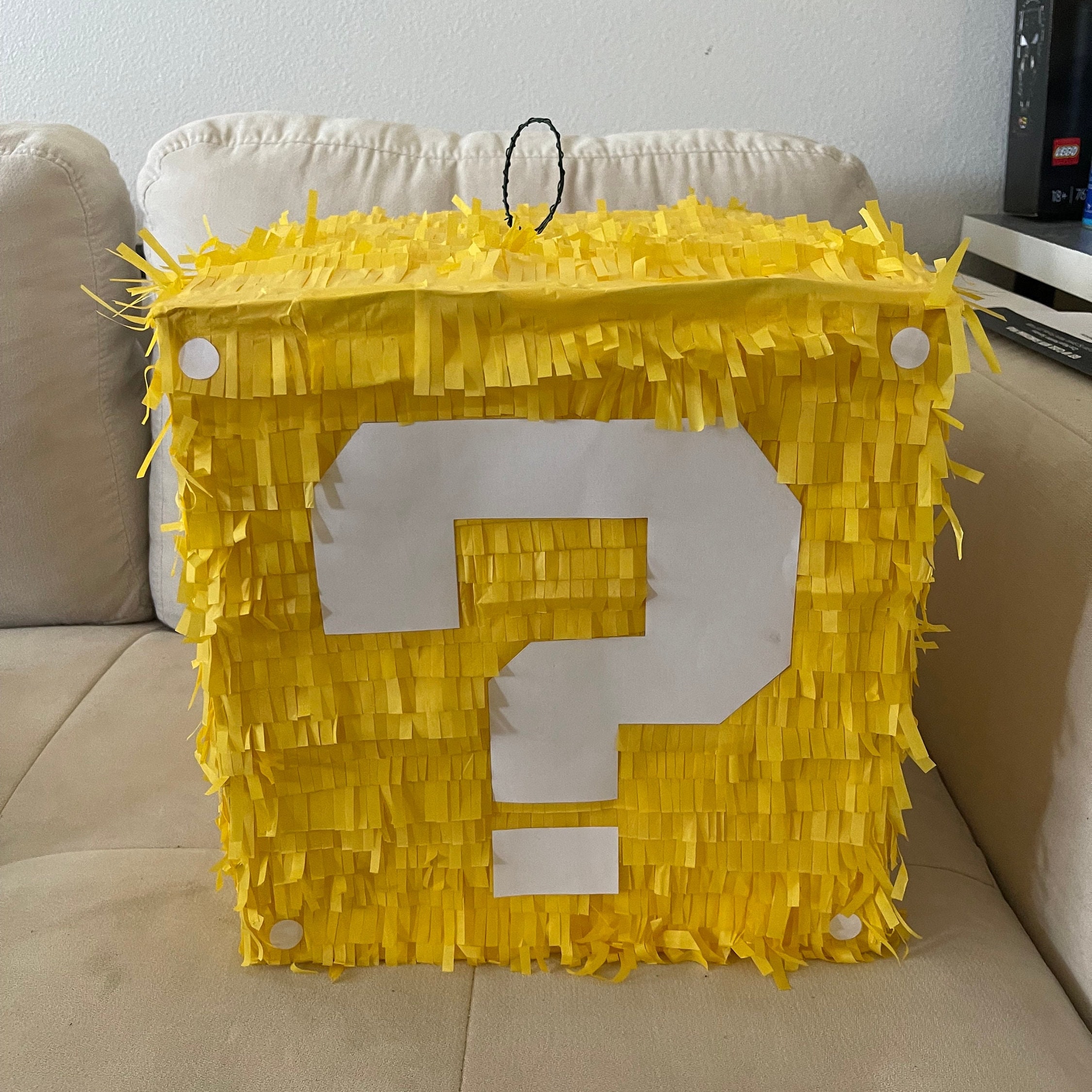 Mario Bros Piñata, coin mario Piñata, Mario Theme Party