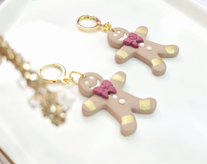 Gingerbread Man Christmas Earrings – Handmade Clay Earrings with Red Bow & Gold Accents, Festive Holiday Jewelry