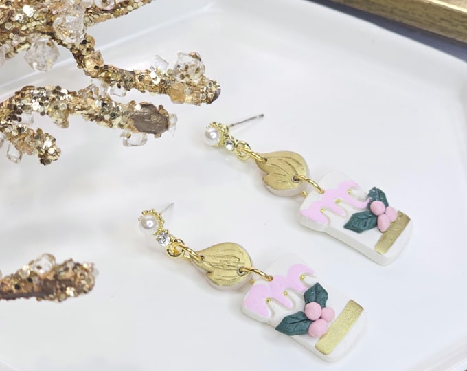 Festive Christmas Candle Earrings ,Handmade Polymer Clay Holiday Jewelry ,Gold and  Holly Dangle Earrings ,Christmas Gift for Women