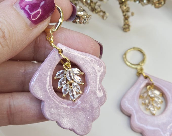 Blush Pink Scalloped Clay Earrings with Crystal Leaf Charm – Handmade Resin-Glazed Earrings – Unique Lightweight Gift Jewelry