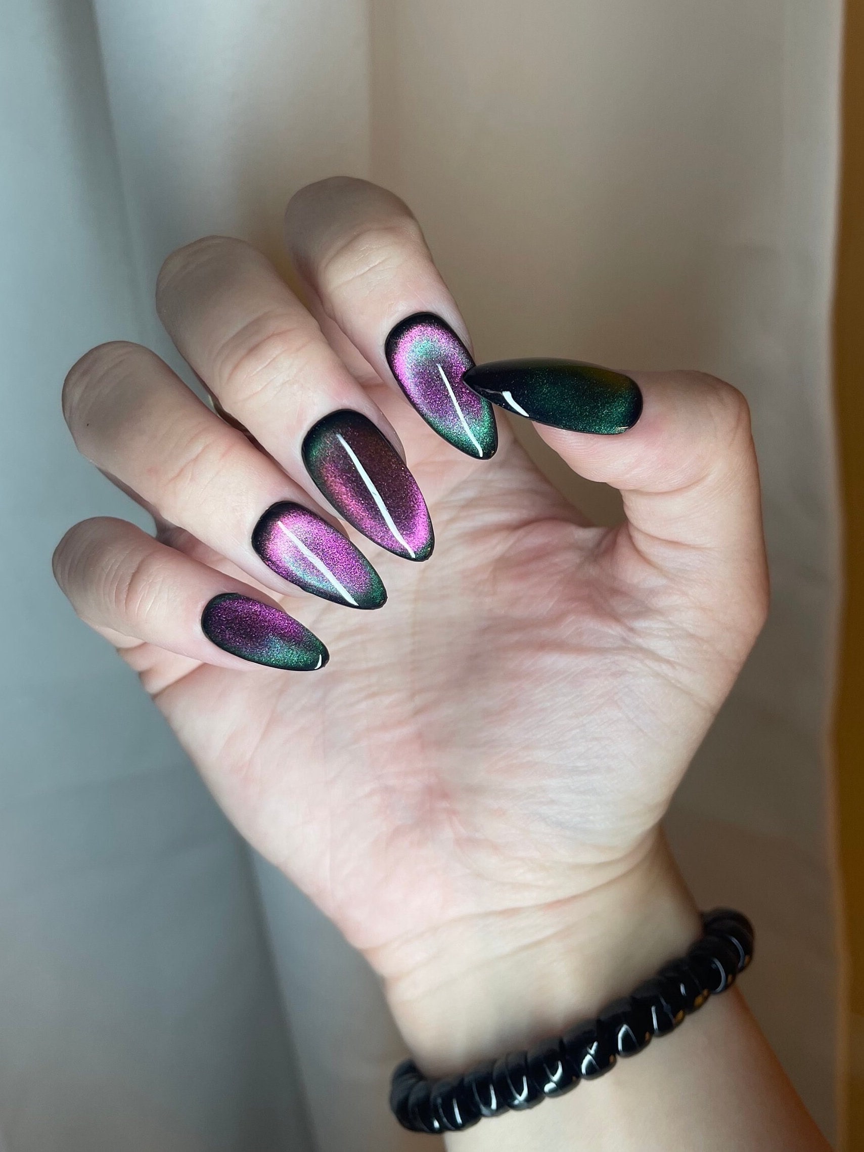 Cat Stiletto Nail