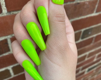 BILLIE | Neon Slime Green Press Zoe Nails | Summer Spring Nails | Bright Green Nails | Glue on False Nails