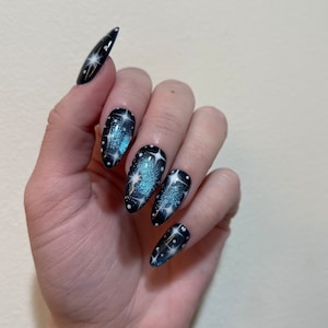 GALAXY • Deep Blue Star Press On Nails with Handpainted Star and Aura Accents | Cat Eye Nails | Witchy Nails | Almond Stiletto Coffin Square