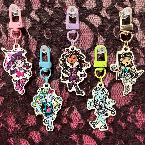 Monster Teens 2 in 1 Wooden 2" Keychain Charms | G1 and G3 | Draculaura, Clawdeen Wolf, Frankie Stein, Lagoona Blue, Cleo De Nile