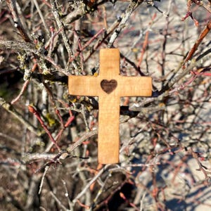 Cruz de madera para pulgar de mano: cruz de bolsillo basada en la fe, regalo religioso reconfortante para mamá, recuerdo de la iglesia para apoyo espiritual, Primera Nación
