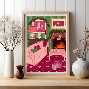 Cottage Weihnachtsdruck, Weihnachtshaus Poster, Gemütliches Wohnzimmer Weihnachtskunst, Cottagecore Weihnachtsdruck, Rosa Weihnachtshaus-Druck