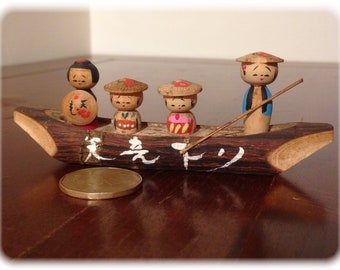 Japanese folkcrafts mingeihin &quot;Tenryu Kudari Kokeshi&quot;with some damage 2.0*11.5*3.9 cm M1036