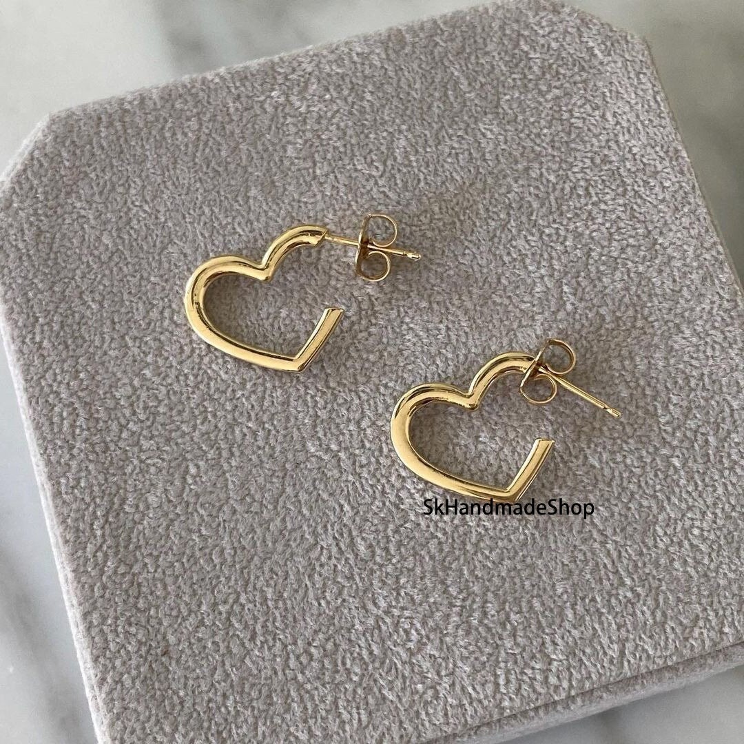 Heart Earrings main image 1