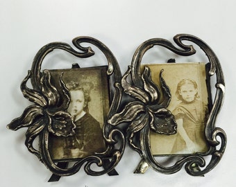 Vintage Silverplate Double Iris Frame