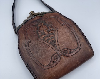 Vintage Ladies Tooled Leather Purse w/ Flower