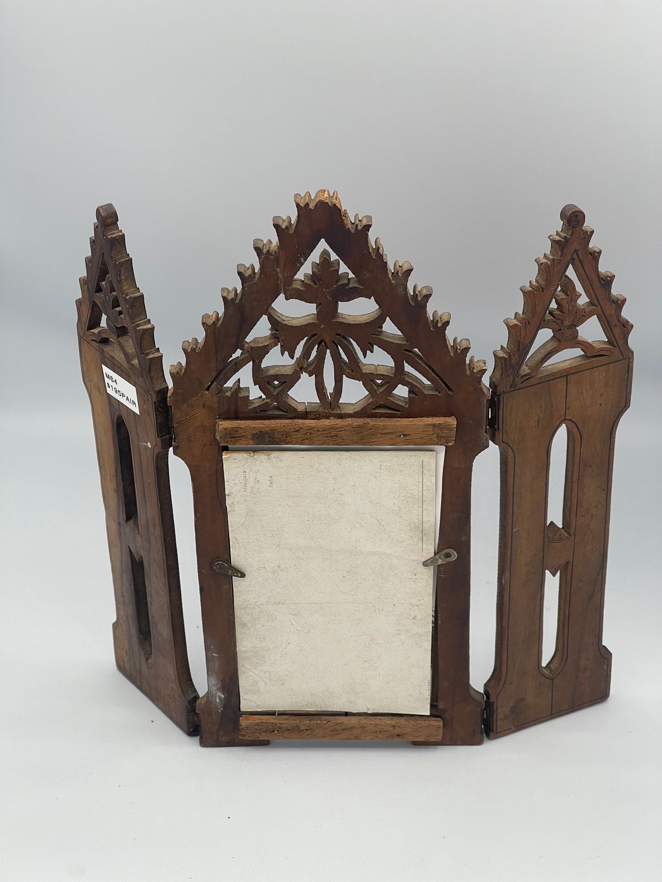 Vintage Pair of Wooden Church Style Picture Frames - Etsy