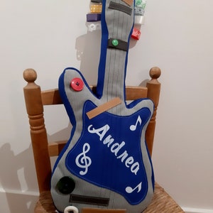 Doudou Guitare pour musicien en herbe image 2