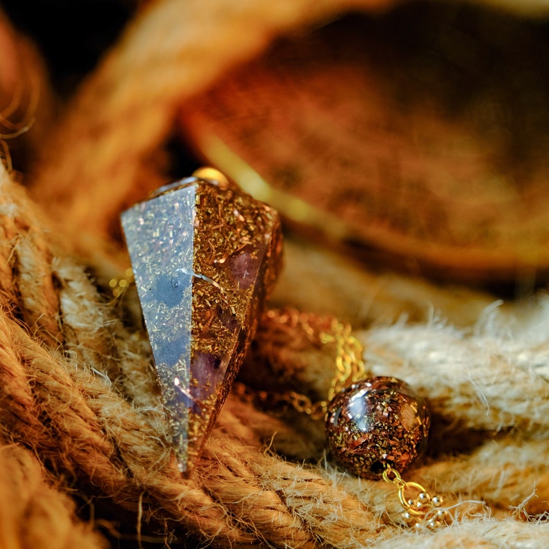 Orgonite Amethyst Pendulum