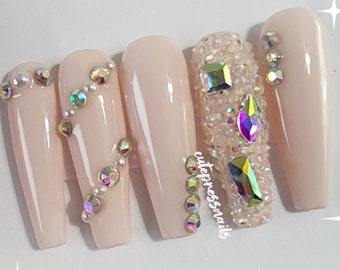 Wedding Press on nails | Lisbon color | pixie nail art | bling nails | press on nails | crystal nails