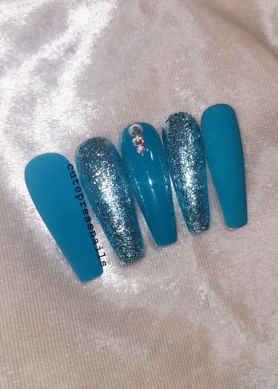 20 Stück Western-Nagel-Anhänger Mit Türkis-Edelsteinen – 3D-Dekoration Für Nails, In Blau, Weiß, Rosa, Für Maniküre & Events