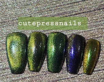 Minty Forest Cat Eye Press On Nails