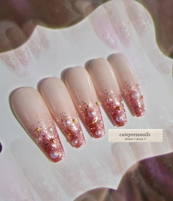 Shimmery Gold Pearlescent Long Coffin Press on Nails| Glitter