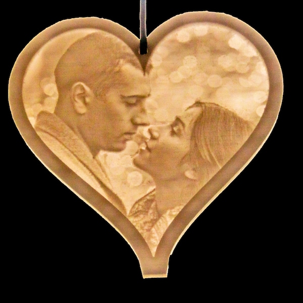 Custom 3D Printed lithophane heart