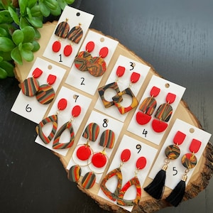 Red clay earrings / handmade clay earrings / dangle clay earrings / red & gold clay earrings / polymer clay earrings / striped clay earrings