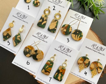 Earrings, green earrings, Terrazzo earrings green, handmade earrings, green dangle earrings clay, earrings clay, earrings clay gold leaf