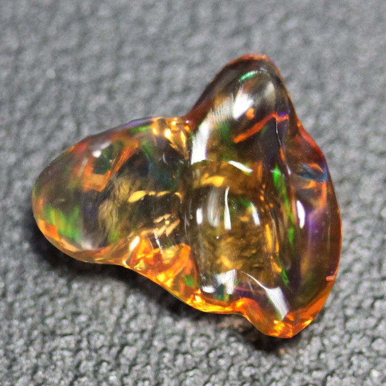 1.80Ct Natural Play Of Colours Mexican Jelly Opal Visual Attached