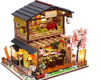 Kit maison de poupée miniature de style japonais pour restaurant de sushis bricolage || 1:24 avec décoration lumineuse pour adultes