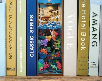 DIY Book Nook Kit – Magische Bibliothek Mit Flammenillusion Für Bücherregal-Deko