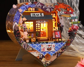 Japanese Traditional Love Box Miniature Doll House Kit || 1:24 with light for Adult Gift Decor