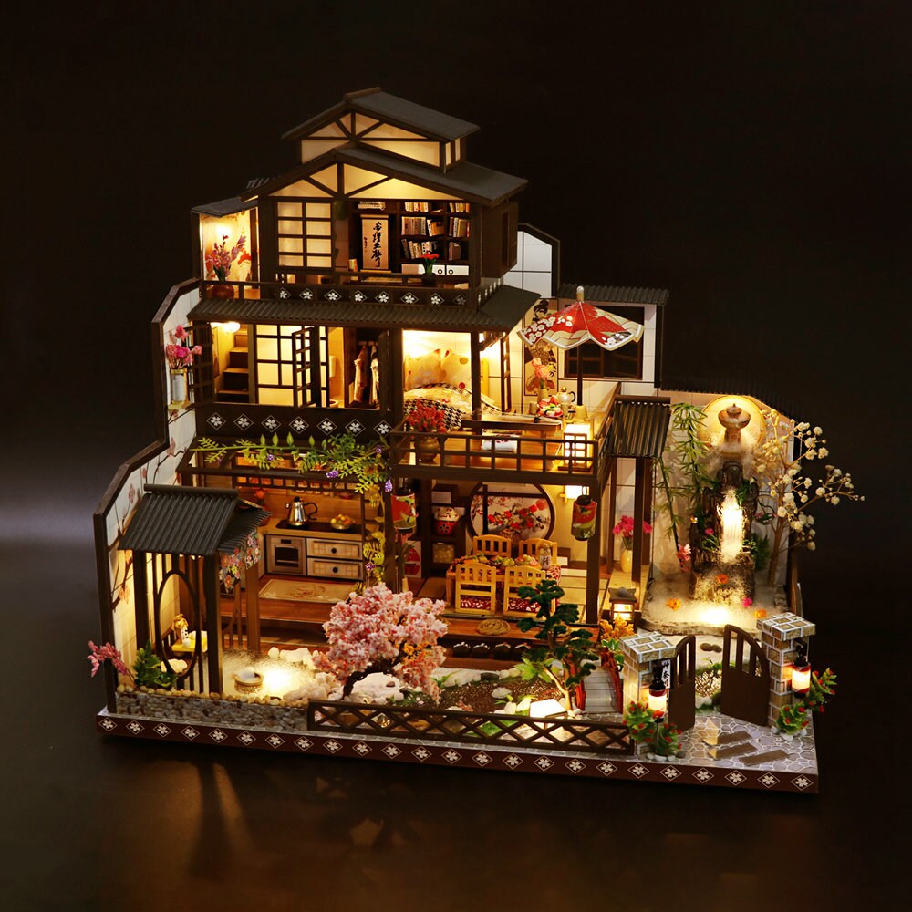 DIY Japanese Traditional Style Wooden Miniature Doll House DIY Japanese Traditional Style Wooden Miniature Doll House