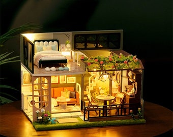 ドールハウス完成品オーダー。モダンなロフト ロフトアパートメントミニチュアドールハウスキット || 1:24