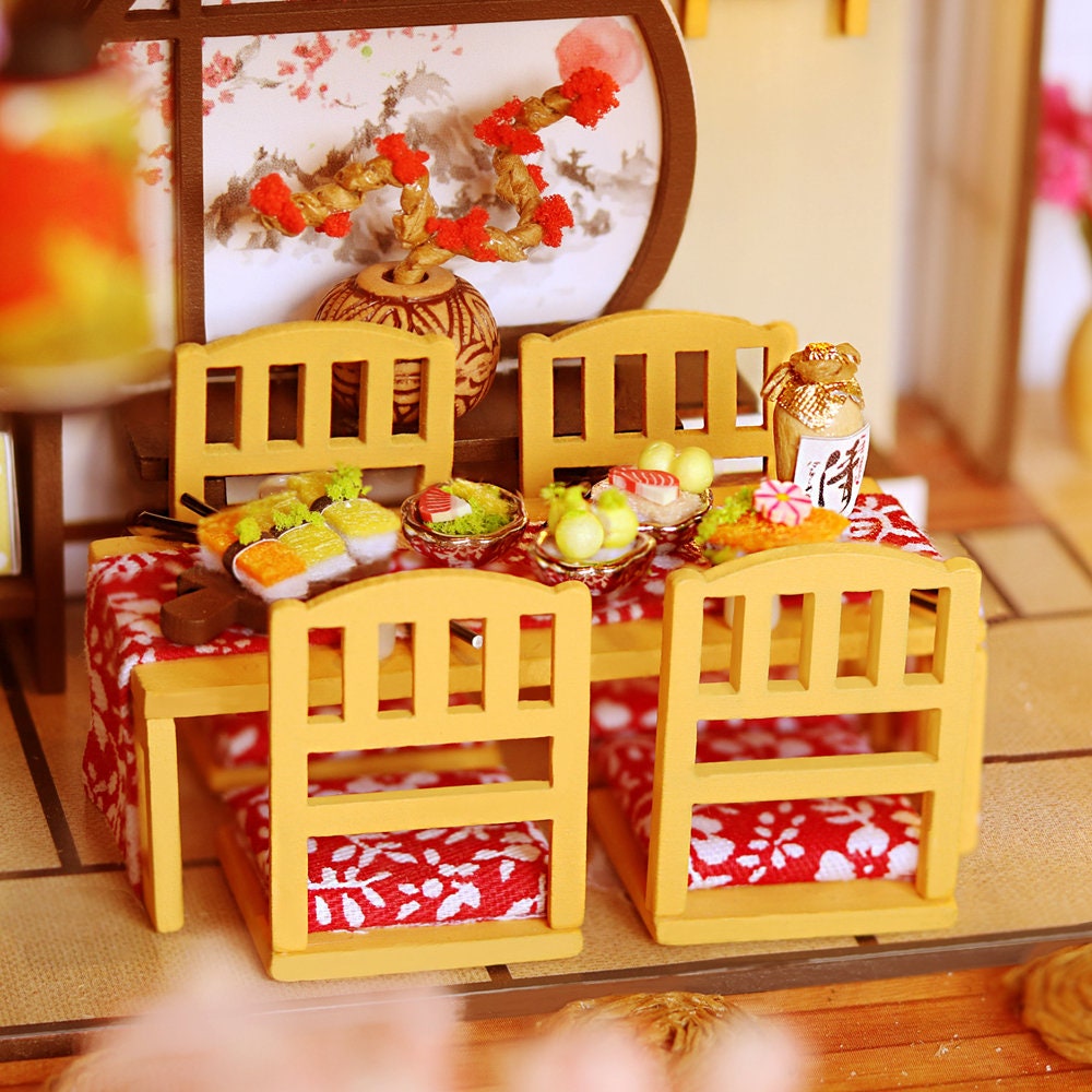 Kit de maison de poupée miniature en bois maison traditionnelle japonaise bricolage || 1:24 avec lumière Décoration de cadeau d'artisanat pour adultes - France Kit de maison de poupée miniature en bois maison traditionnelle japonaise bricolage || 1:24 avec lumière Décoration de cadeau d'artisanat pour adultes - France