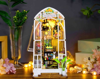 Glass Garden Greenhouse Book Nook – DIY Bookshelf Insert Model Kit