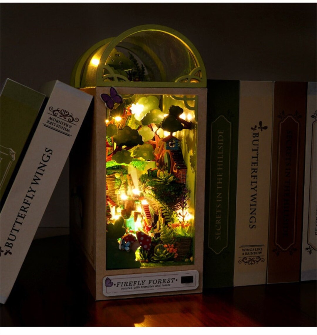 Firefly Forest Book Nook - Book Shelf Insert - Bookcase With Light