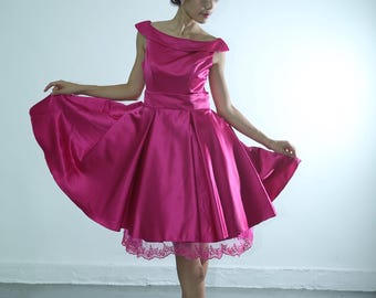 Prom1950s inspired SIZE 6 Off shoulder Retro Dress tea length for prom or party