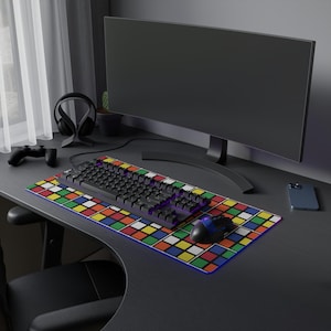 LED Gaming Desk Mat, Mouse Pad, Rubik's Cube Unsolved Sides