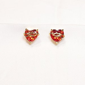 Sacred heart Medium size earrings