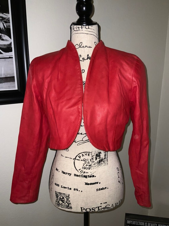 Women’s vintage crop red leather jacket with shoul