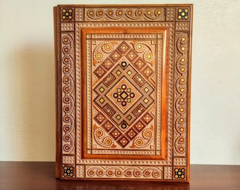 Vintage wooden foto box / Large Ukrainian foto box / Handcarved wooden foto album / Ukraine vintage handcarved wooden album