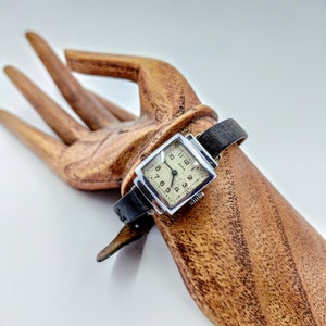 Vintage Minimalist women's watch Zarja/Women wrist watch/Vintage woman watch/ Valentine's Day gift / mother's day gift